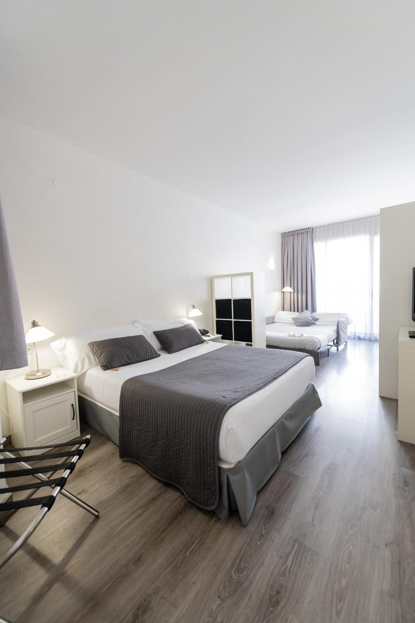 Atenea Calabria Barcelona