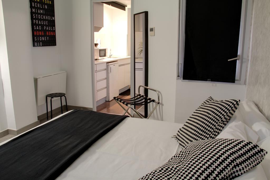Aparthotel Atenea Calabria Barcelona